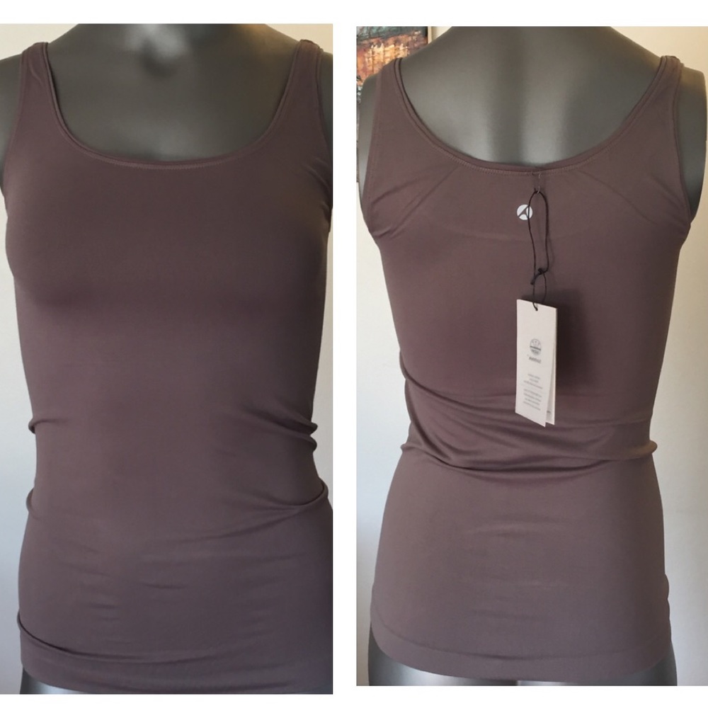 NWT - Avocado Tank - Sz M/L
